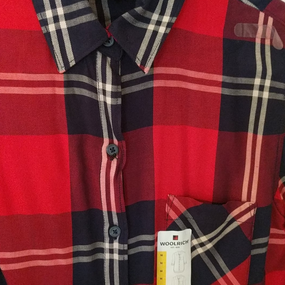 Shirt - Picture 3 of 6